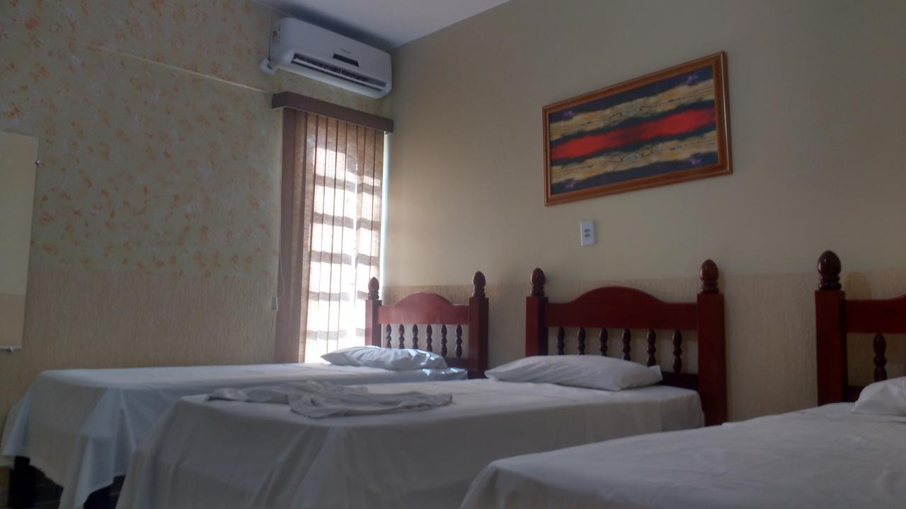 Hotel Paulista Unai Екстер'єр фото